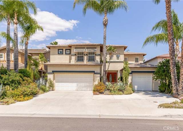 Property at 17 Ponte Brava, Lake Elsinore, CA 92532, 4 beds, 3.5 baths