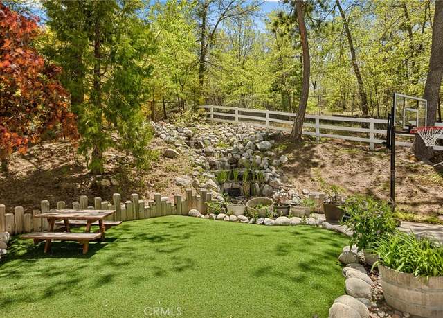 Property at 28537 North Shore Rd, Lake Arrowhead, CA 92352, 4 beds, 4.5 baths