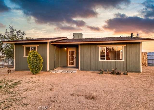 Property at 733 Delgada Ave, Yucca Valley, CA 92284, 1 bed, 1 bath