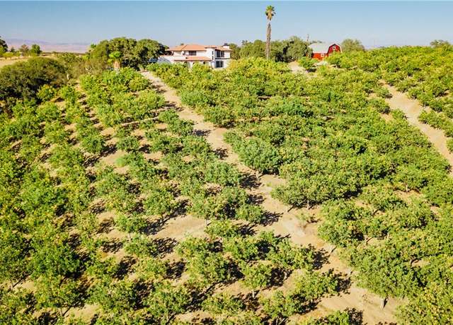 Property at 6520 Long Hill Pl, Paso Robles, CA 93446, 4 beds, 2.5 baths