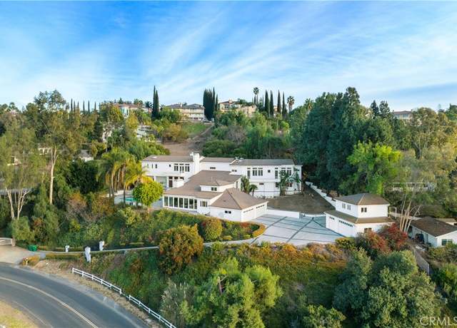 Property at 2820 Shadow Canyon Rd, Diamond Bar, CA 91765, 8 beds, 9 baths