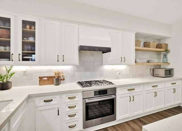 Property at 1378 Sky Ridge Ct, San Marcos, CA 92078, 3 beds, 2.5 baths