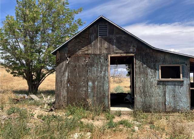 Property at 48741 W 250th/ Avenue D-8, Fairmont, CA 93536