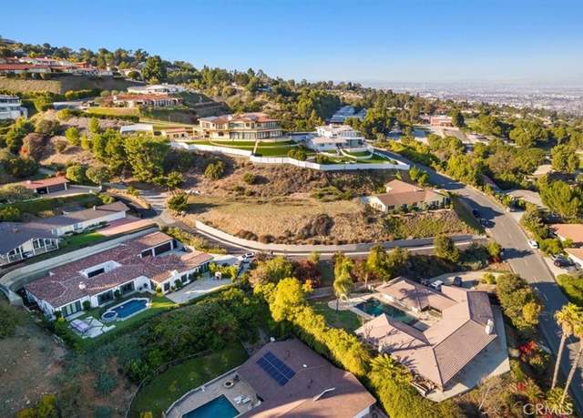 Property at 2958 Crownview Dr, Rancho Palos Verdes, CA 90275