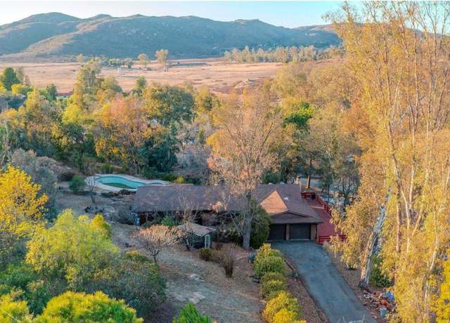 Property at 1002 Summer Glen Dr, Ramona, CA 92065, 4 beds, 2 baths