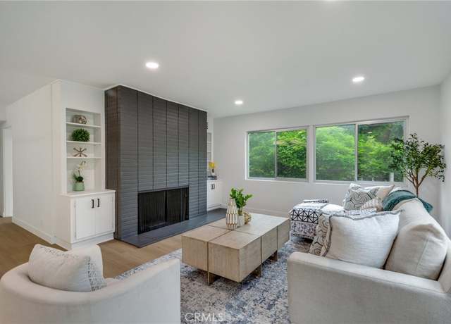 Property at 835 S Orange Grove Blvd, Pasadena, CA 91105, 2 beds, 2 baths