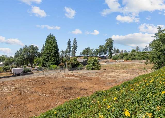 Property at 887 Rita Ln, Paradise, CA 95969