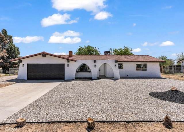 Property at 13101 Algonquin Rd, Apple Valley, CA 92308, 3 beds, 2 baths