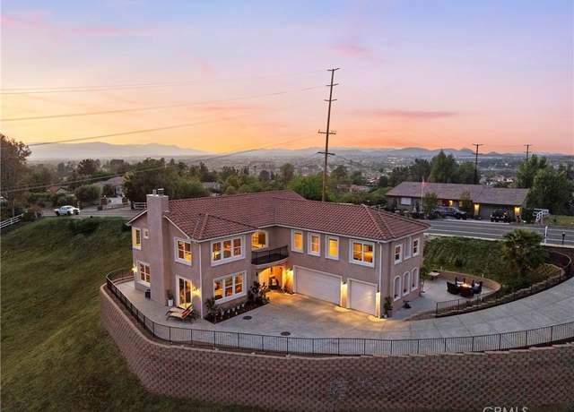 Property at 30865 Via Norte, Temecula, CA 92591, 5 beds, 4.5 baths
