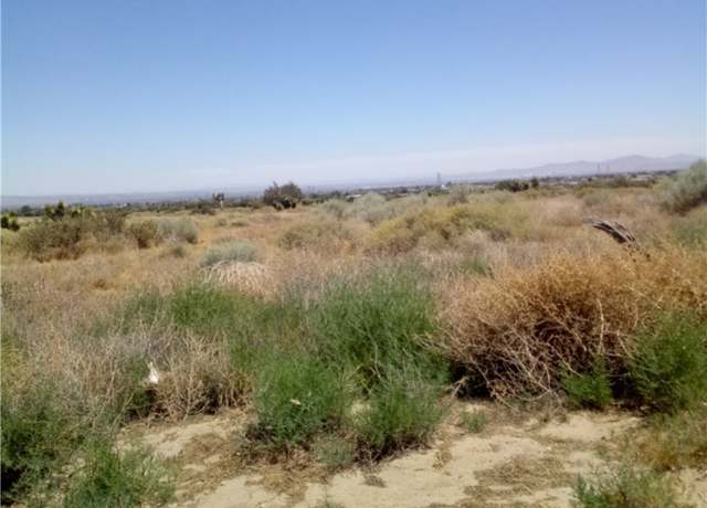 Property at 9682 Centola Rd, Phelan, CA 92371