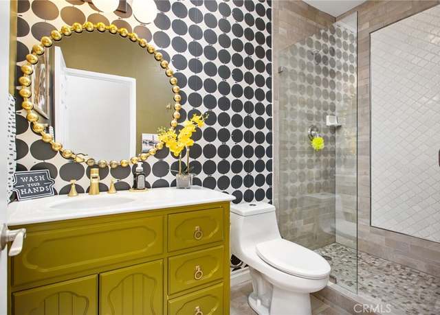 Property at 33081 Yucca St, Temecula, CA 92592, 4 beds, 3 baths