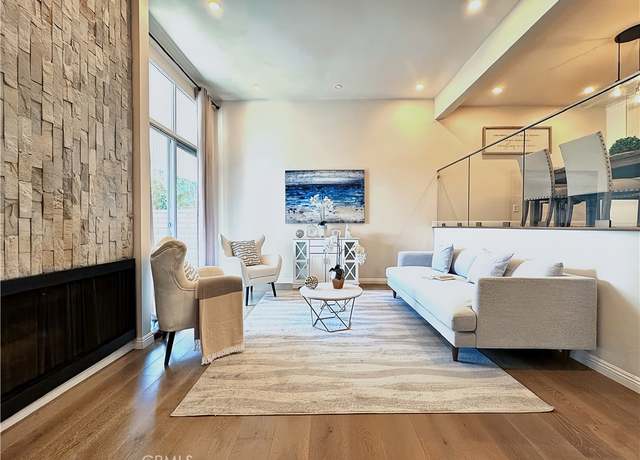 Property at 4723 La Villa Marina Unit F, Marina Del Rey, CA 90292, 3 beds, 2.5 baths