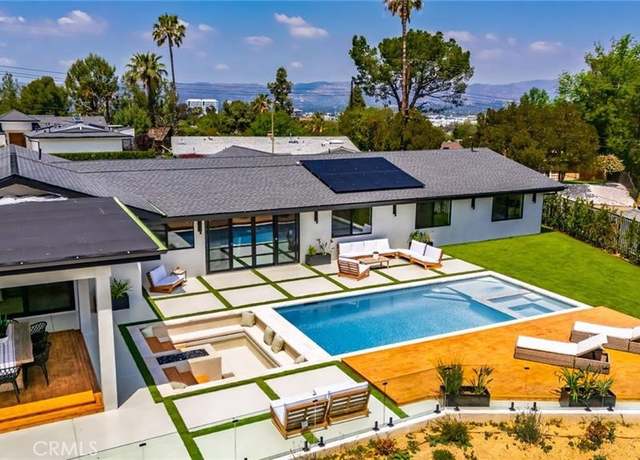Property at 20556 Califa St, Woodland Hills, CA 91367, 4 beds, 3.5 baths