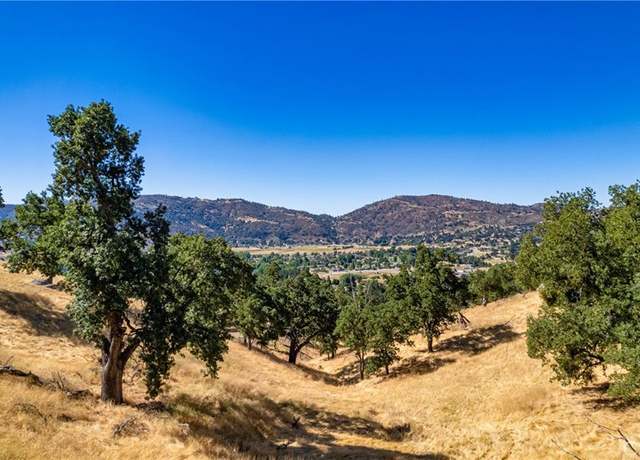 Property at 314 Rolling Oak Dr, Tehachapi, CA 93561