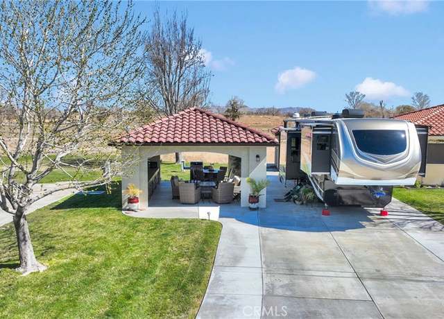Property at 11577 Ridgemark Rd, Apple Valley, CA 92308