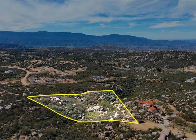 Property at 1031 Canyonside, Aguanga, CA 92536