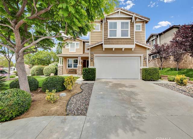 Property at 20361 Julia Ln, Saugus, CA 91350, 5 beds, 2.5 baths