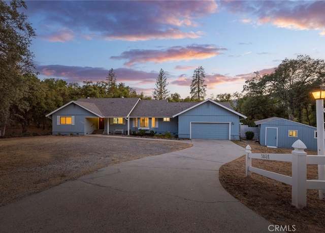 Property at 50128 Deer Meadow Way, Oakhurst, CA 93644, 3 beds, 3 baths