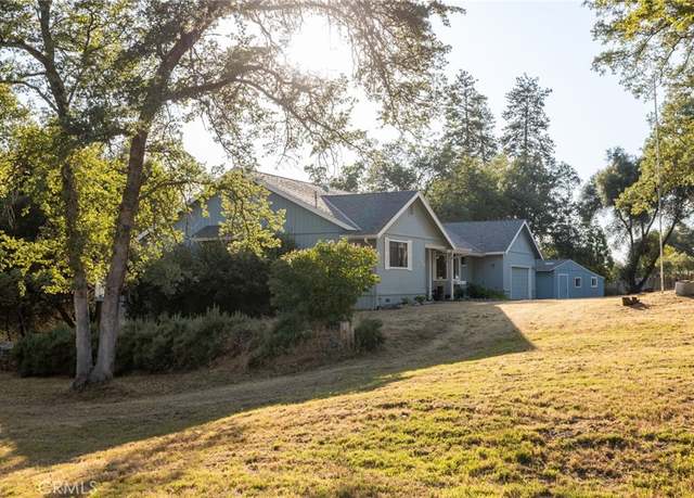 Property at 50128 Deer Meadow Way, Oakhurst, CA 93644, 3 beds, 3 baths