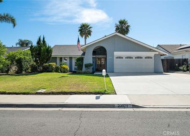 Property at 23971 Sprig St, Mission Viejo, CA 92691, 3 beds, 2 baths