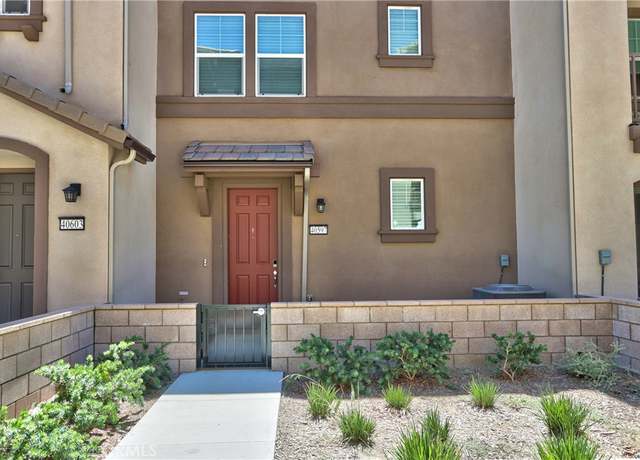 Property at 40597 Melrose Dr, Temecula, CA 92591, 2 beds, 2.5 baths