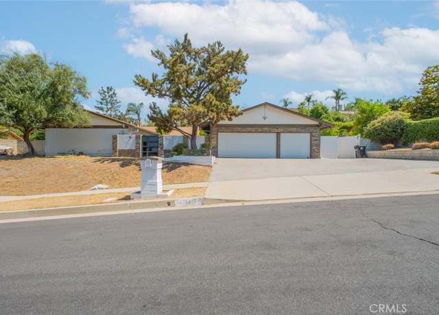 Property at 19941 Hiawatha St, Chatsworth, CA 91311, 4 beds, 3 baths