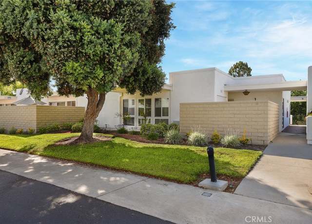 Property at 2179 Via Puerta Unit R, Laguna Woods, CA 92637, 2 beds, 1 bath