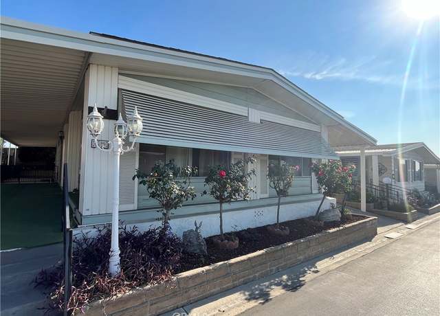Property at 11730 Whittier #69, Whittier, CA 90601, 2 beds, 2 baths