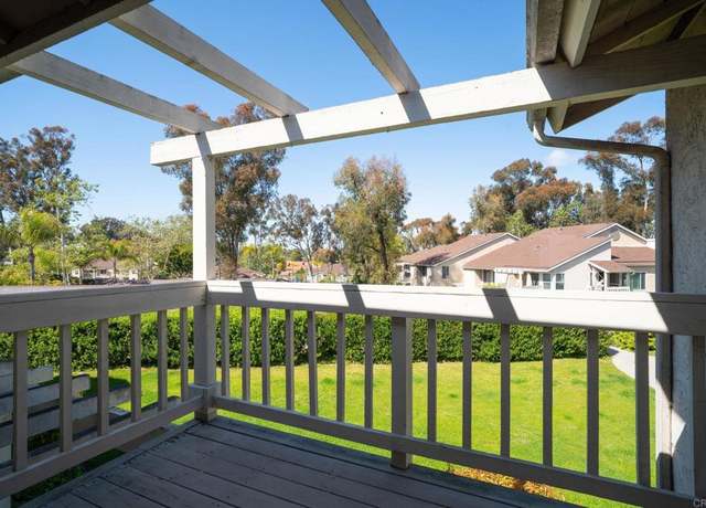 Property at 213 Diamond Way #226, Vista, CA 92083, 2 beds, 2 baths