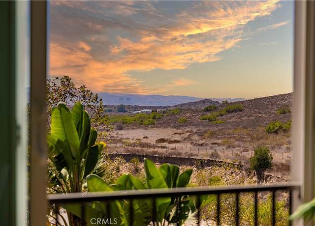 Property at 17 Heliotrope, Lake Forest, CA 92630, 5 beds, 4.5 baths
