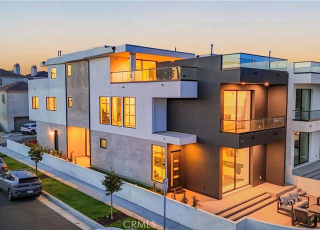Property at 201 Indianapolis Ave, Huntington Beach, CA 92648, 4 beds, 4.5 baths