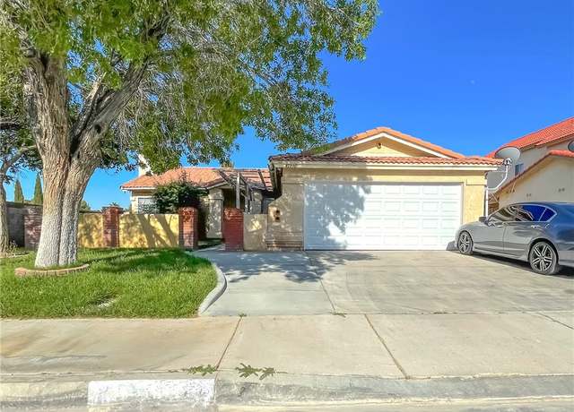Property at 43930 11th St E, Lancaster, CA 93535, 3 beds, 2 baths