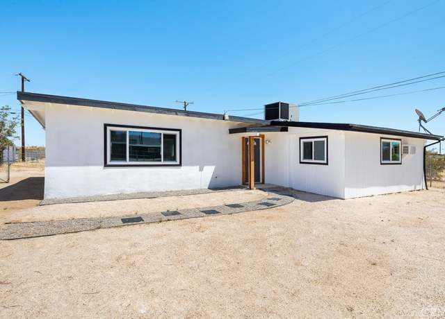 Property at 64868 Tonto Dr, Joshua Tree, CA 92252, 2 beds, 1 bath