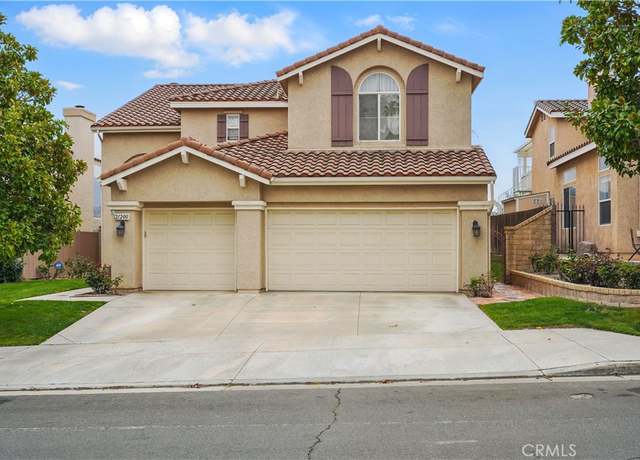 Property at 21200 Oakleaf Canyon Dr, Newhall, CA 91321, 5 beds, 3 baths