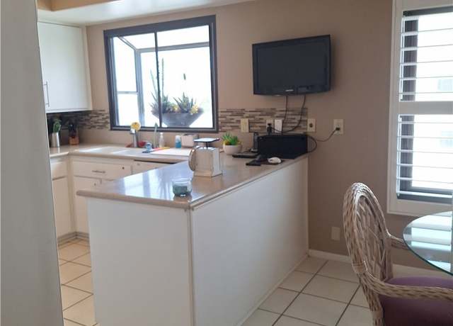 Property at 935 Main St #303, El Segundo, CA 90245, 2 beds, 2 baths