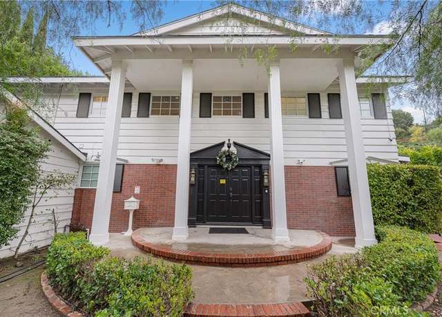 Property at 3136 Dona Sofia Dr, Studio City, CA 91604, 5 beds, 4 baths