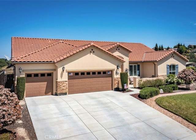 Property at 2009 Vista Oaks Way, Paso Robles, CA 93446, 3 beds, 3 baths