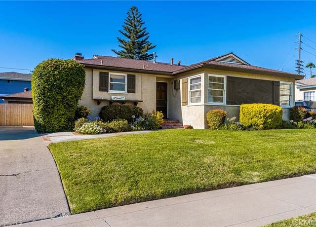 Property at 917 W Palmyra Ave, Orange, CA 92868, 3 beds, 2 baths