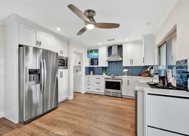 Property at 6702 Sun Dr Unit C, Huntington Beach, CA 92647, 3 beds, 1.5 baths