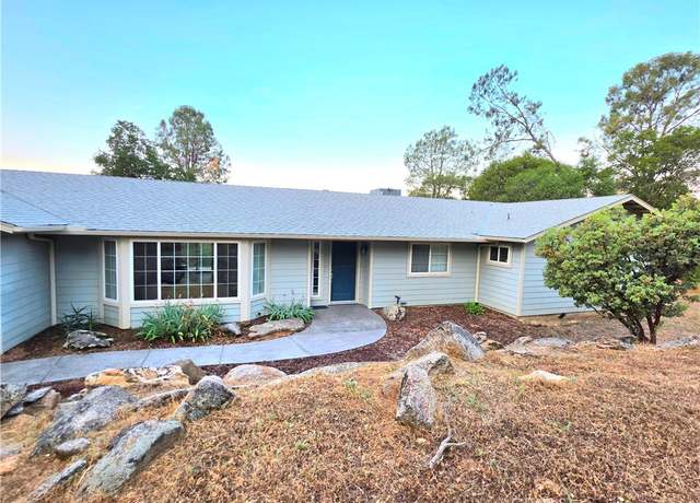 Property at 47180 Lookout Mountain Dr, Coarsegold, CA 93614, 4 beds, 3 baths