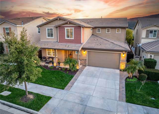 Property at 22514 Brightwood Pl, Saugus, CA 91350, 5 beds, 3 baths