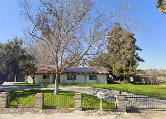 Property at 644 Whittendale St, Bakersfield, CA 93307, 4 beds, 3 baths