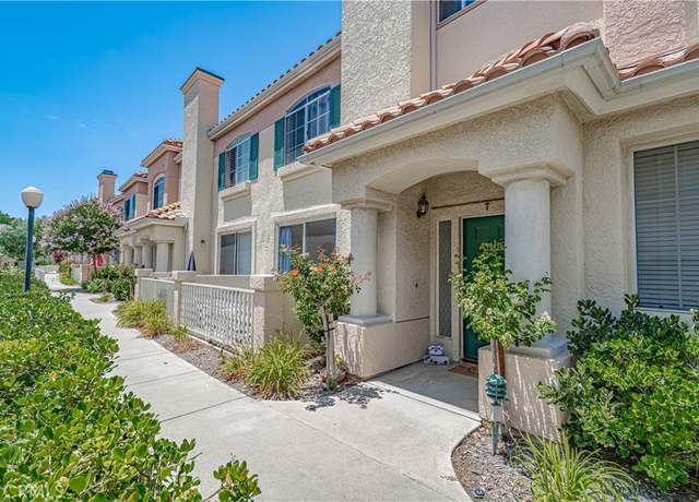 Property at 18122 Flynn Dr #3106, Canyon Country, CA 91387, 2 beds, 2.5 baths