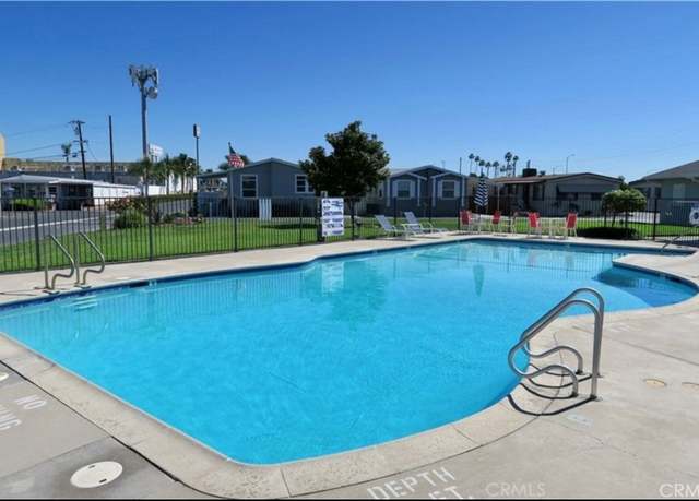 Property at 15621 Beach Blvd #108, Westminster, CA 92683, 2 beds, 3 baths