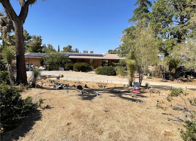 Property at 56814 Ivanhoe Dr, Yucca Valley, CA 92284, 3 beds, 2 baths
