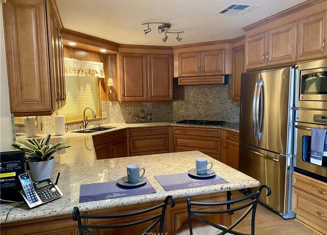 Property at 210 Lakepark Dr, Placentia, CA 92870, 2 beds, 2 baths