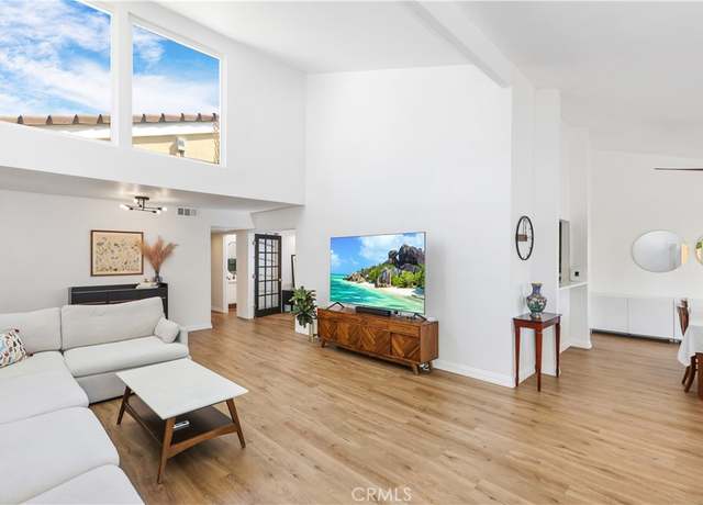 Property at 24756 Sunset Ln, Lake Forest, CA 92630, 3 beds, 2 baths