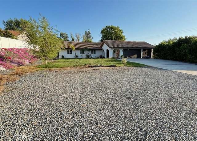 Property at 17011 Via Los Caballeros, Riverside, CA 92504, 4 beds, 2 baths