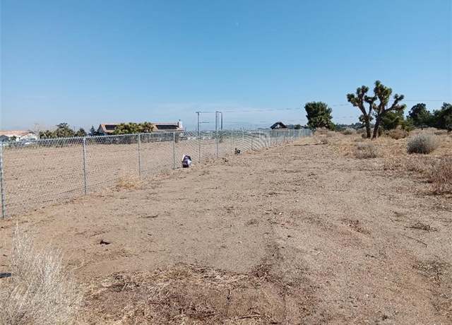 Property at 9545 Paramount Rd, Phelan, CA 92371