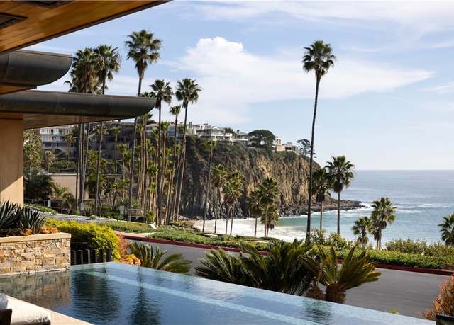 Property at 2526 Riviera Dr, Laguna Beach, CA 92651, 4 beds, 6 baths